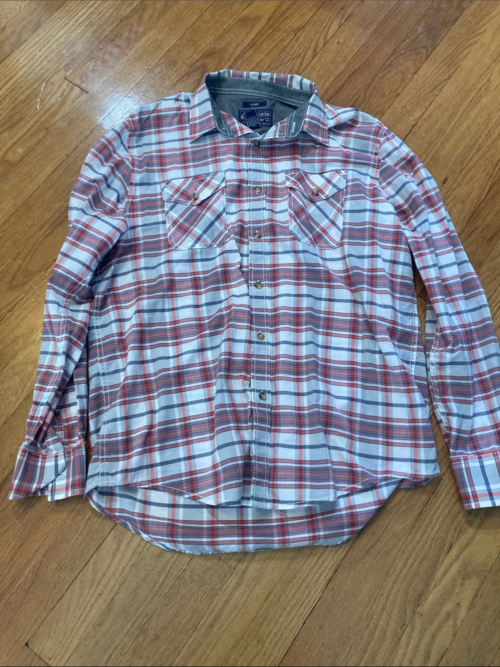 American ragMen’s Red and White Plaid Button-Down Shirt size large
